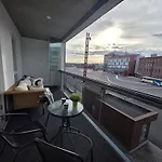 Apartmán Rahulihomes, Kolmio, Sauna, 2wc, Autohallipaikka, Parveke