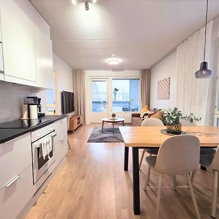Appartement Rahulihomes, Kolmio, Sauna, 2wc, Autohallipaikka, Parveke