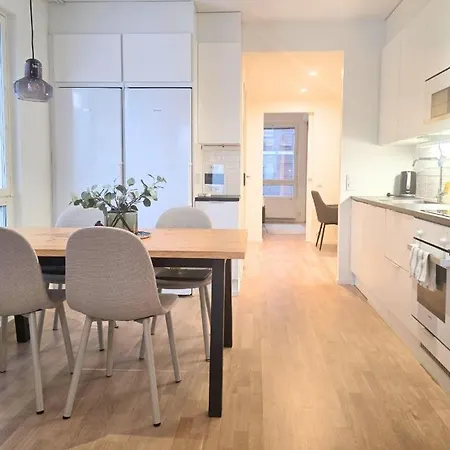 Appartement Rahulihomes, Kolmio, Sauna, 2wc, Autohallipaikka, Parveke *