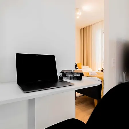 Rahulihomes, Kolmio, Sauna, 2wc, Autohallipaikka, Parveke