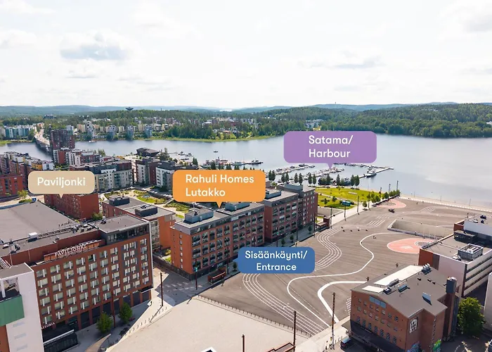 Apartamento Rahulihomes, Kolmio, Sauna, 2wc, Autohallipaikka, Parveke Jyväskylä